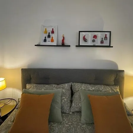 Bell@ Rooms-2